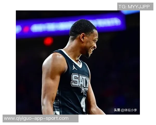 明天马刺对阵爵士福克斯因左内收肌紧张出战存疑 明天马刺对阵爵士福克斯因左内收肌紧张出战存疑